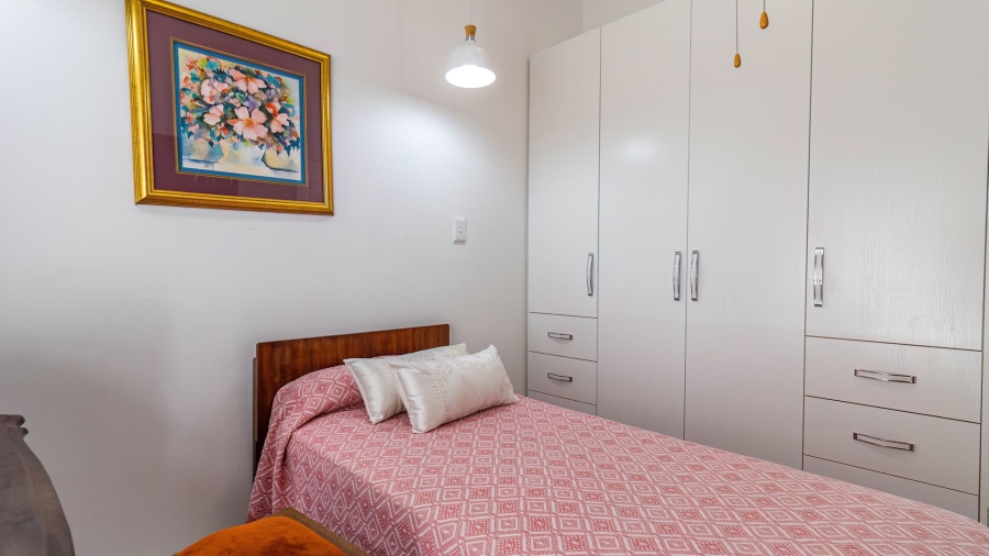 4 Bedroom Property for Sale in Sandy Point Beach Estate Western Cape